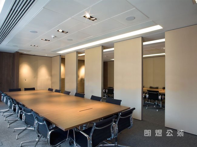 會議室移動隔斷裝修效果圖