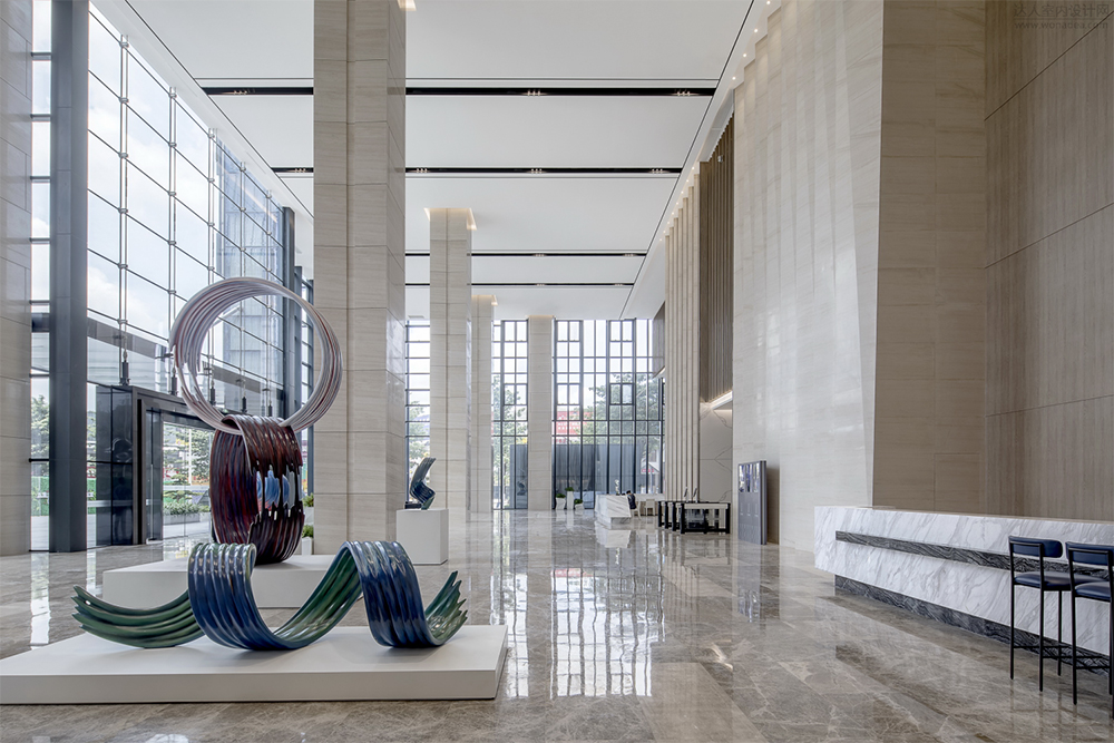 寫字樓裝修為什么電線要穿鋼管和走橋架？